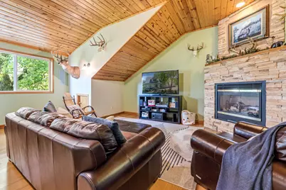 271 E Garvin Heights Road, Winona, MN 55987 - Photo 37