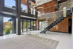 3318 W Owasso Blvd, Shoreview, MN 55126 - Photo 3