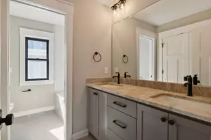 5832 Fairfax Ave, Edina, MN 55424 - Photo 33