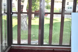 308 Maple Ave S, Thief River Falls, MN 56701 - Photo 13