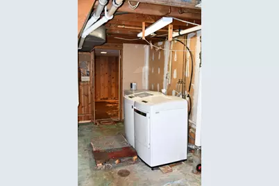 308 Maple Avenue S, Thief River Falls, MN 56701 - Photo 43