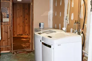 308 Maple Ave S, Thief River Falls, MN 56701 - Photo 43