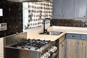 308 Maple Ave S, Thief River Falls, MN 56701 - Photo 19