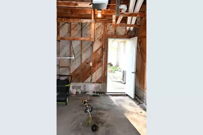 308 Maple Avenue S, Thief River Falls, MN 56701 - Photo 53