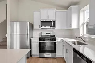 620 Redwood Loop N, Cambridge, MN 55008 - Photo 7