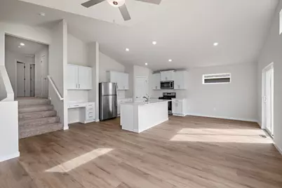 623 Redwood Loop N, Cambridge, MN 55008 - Photo 3