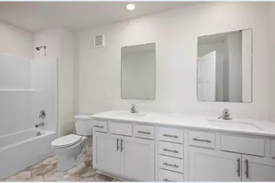 623 Redwood Loop N, Cambridge, MN 55008 - Photo 17