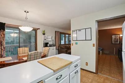 13641 Everton Avenue, Apple Valley, MN 55124 - Photo 9