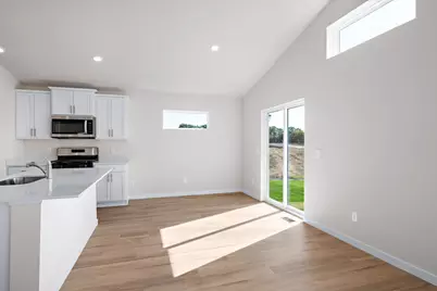 621 Redwood Loop N, Cambridge, MN 55008 - Photo 7