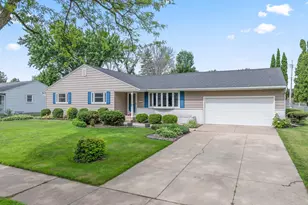 2100 10th St SW, Austin, MN 55912 - Photo 1