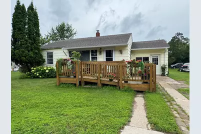 889 Main Avenue N, Bagley, MN 56621 - Photo 1