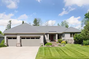 905 Bayside Ln, Mound, MN 55364 - Photo 1