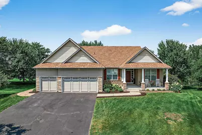 5706 102nd Avenue N, Brooklyn Park, MN 55443 - Photo 1