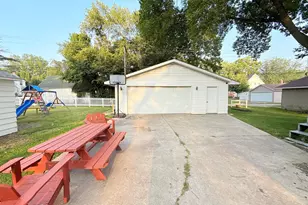 116 N 8th St, Montevideo, MN 56265 - Photo 25