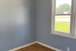 1017 Sibley Ave S, Litchfield, MN 55355 - Photo 3