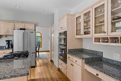 16101 Boulder Creek Drive, Minnetonka, MN 55345 - Photo 7