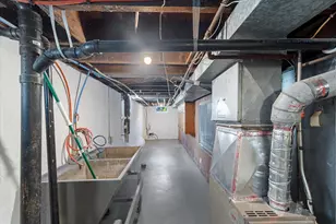 1077 York Ave, Saint Paul, MN 55106 - Photo 17