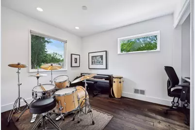 3925 Washburn Avenue S, Minneapolis, MN 55410 - Photo 19