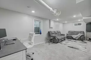 1213 10th St, Hudson, WI 54016 - Photo 9