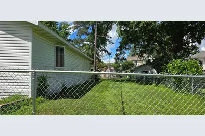 309 5th Street SW, Austin, MN 55912 - Photo 61