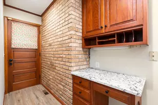 10212 Xerxes Ave S, Bloomington, MN 55431 - Photo 7