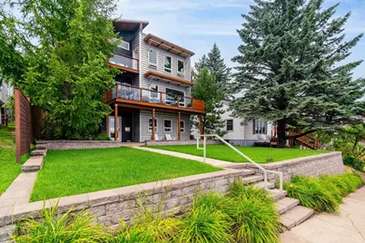 227 E 7th Street, Duluth, MN 55805 - Photo 1