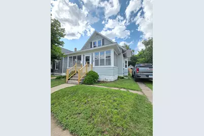 918 W King Street, Winona, MN 55987 - Photo 1