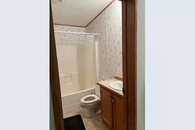 527 South Street E, Litchfield, MN 55355 - Photo 11