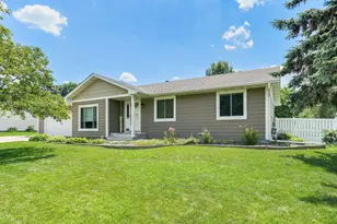 1996 Chipmunk Ct, Eagan, MN 55122 - Photo 1