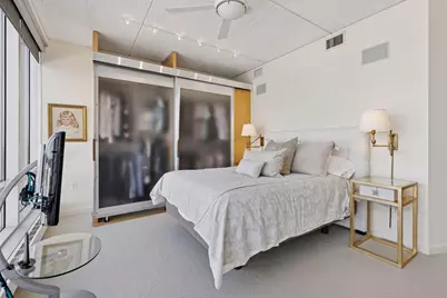 45 University Avenue SE #904, Minneapolis, MN 55414 - Photo 27