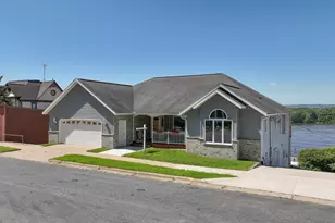 106 S Second St, Alma, WI 54610 - Photo 1