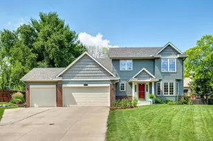 421 Oak Creek Ct, Vadnais Heights, MN 55127 - Photo 1