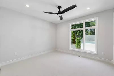 1984 Kenwood Parkway, Minneapolis, MN 55405 - Photo 45