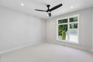 1984 Kenwood Pkwy, Minneapolis, MN 55405 - Photo 45