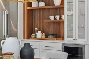 1984 Kenwood Pkwy, Minneapolis, MN 55405 - Photo 21