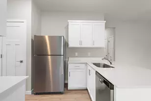 693 Aspen Ln, Montrose, MN 55363 - Photo 5