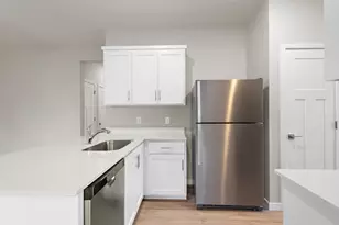 690 Aspen Ln, Montrose, MN 55363 - Photo 3