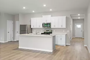 692 Aspen Ln, Montrose, MN 55363 - Photo 5
