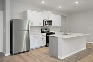 692 Aspen Ln, Montrose, MN 55363 - Photo 3