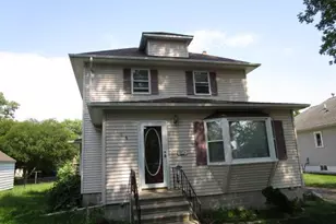 206 N Central Ave, Truman, MN 56088 - Photo 1