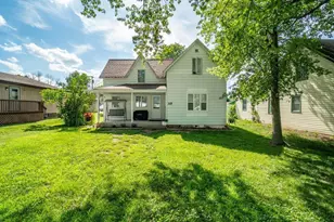 315 S Woodworth St, Elmwood, WI 54740 - Photo 1