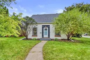 619 W Alcott Ave, Fergus Falls, MN 56537 - Photo 1