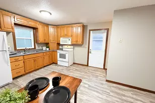 936 Adams Ave, Westbrook, MN 56183 - Photo 13