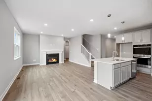 10705 Bent Pne Ln, Woodbury, MN 55129 - Photo 11