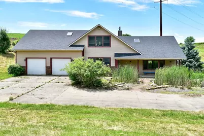 S3093 Baertsch Valley Road, Fountain City, WI 54629 - Photo 3