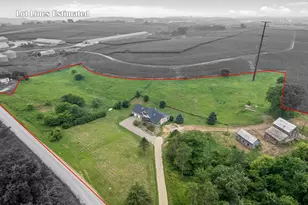 S3093 Baertsch Valley Rd, Fountain City, WI 54629 - Photo 1