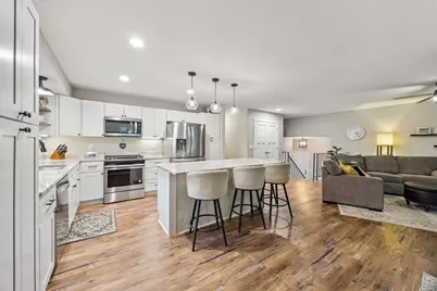 1934 Hythe Street, Roseville, MN 55113 - Photo 1