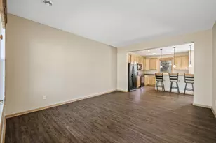 651 Ravencroft Rd, Waconia, MN 55387 - Photo 5