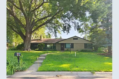 1535 Transit Avenue, Roseville, MN 55113 - Photo 1