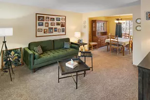 2052 Wilhelm Ct, Shakopee, MN 55379 - Photo 7